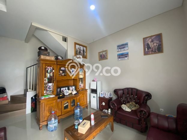 Dijual Hunian Rumah Terawat 3 Kamar di Cibubur, Jakarta Timur Dijual Hunian Rumah Terawat 3 Kamar di Cibubur, Jakarta Timur
