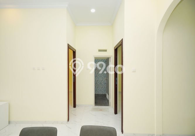 Rumah Luas Asri 2 KT Siap Pakai di Margonda Depok Rumah Luas Asri 2 KT Siap Pakai di Margonda Depok