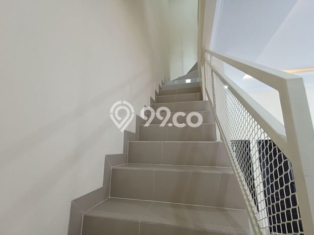 Rumah 3 KT 2 KM di Area Summarecon Bekasi, Bekasi Rumah 3 KT 2 KM di Area Summarecon Bekasi, Bekasi