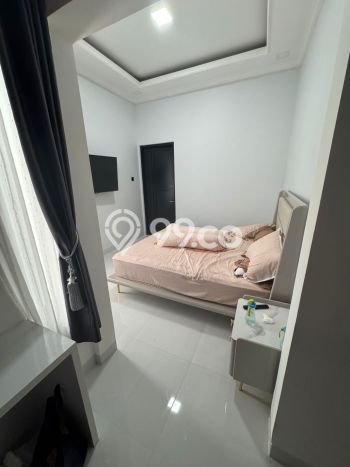 Ready to Use! Luxury House LT 96m2 Desain Elegan di Bintaro Ready to Use! Luxury House LT 96m2 Desain Elegan di Bintaro