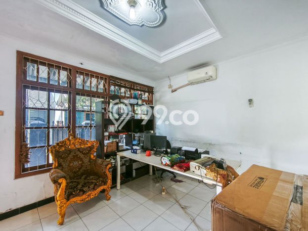 Dijual Rumah Strategis Bagus Punya 7 KT di Beji Depok SHM Dijual Rumah Strategis Bagus Punya 7 KT di Beji Depok SHM