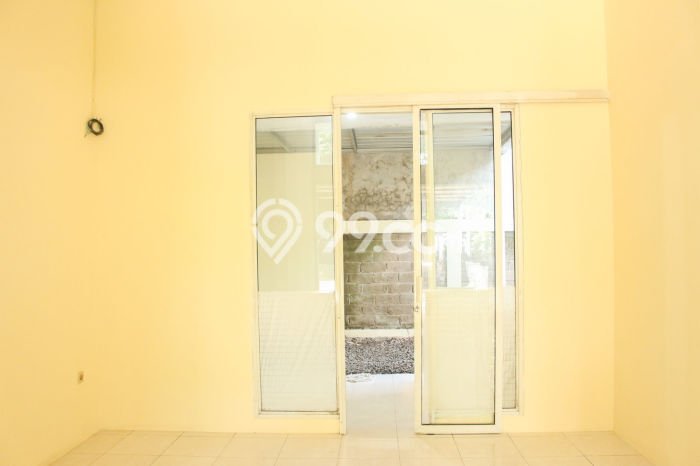 Rumah Modern Minimalis 2 Kamar Bisa Langsung Pindah di Cimanggis Rumah Modern Minimalis 2 Kamar Bisa Langsung Pindah di Cimanggis