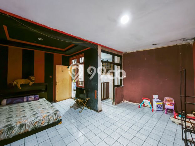 Rumah Mewah LB 299m2 Siap Huni Desain Elegan di Tanah Sareal, Bogor Rumah Mewah LB 299m2 Siap Huni Desain Elegan di Tanah Sareal, Bogor