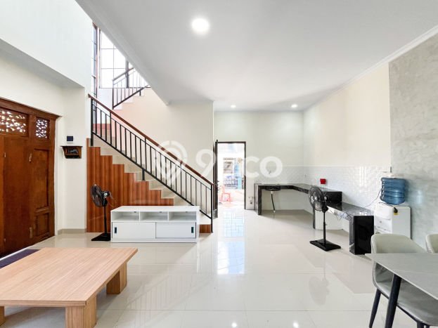 Rumah Terawat area Cilodong, Depok, Luas Tanah 132m², Luas Bangunan 132m² Rumah Terawat area Cilodong, Depok, Luas Tanah 132m², Luas Bangunan 132m²