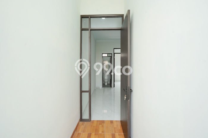 Rumah Strategis Minimalis Lb 100m2 di Medan Satria, Bekasi Rumah Strategis Minimalis Lb 100m2 di Medan Satria, Bekasi