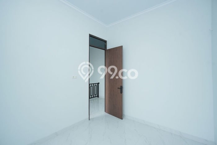 For Sale Hunian Rumah Terawat 3 Kamar di Harapan Indah, Bekasi For Sale Hunian Rumah Terawat 3 Kamar di Harapan Indah, Bekasi