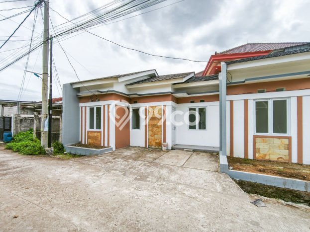 Rumah Sederhana Dijual di Cibinong 2 Kamar dengan Luas Tanah 60m2 Rumah Sederhana Dijual di Cibinong 2 Kamar dengan Luas Tanah 60m2
