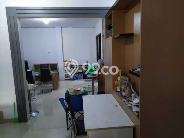Jual Rumah Luas Elegan Dengan View Eksklusif di Daan Mogot, Jakarta Barat Jual Rumah Luas Elegan Dengan View Eksklusif di Daan Mogot, Jakarta Barat