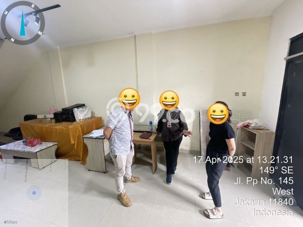 Ruko Dijual di Prime Area Jakarta Barat Luas 222m2 Ruko Dijual di Prime Area Jakarta Barat Luas 222m2