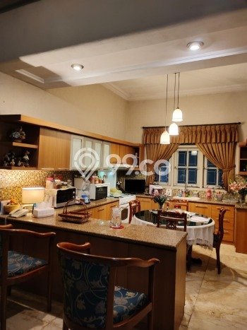Hunian Elit LB 800m2 Siap Pakai Desain Elegan di Kemang, Jakarta Selatan Hunian Elit LB 800m2 Siap Pakai Desain Elegan di Kemang, Jakarta Selatan