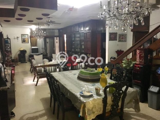 Hunian Eksklusif Dijual LT 868m2 di Tebet, Jakarta Selatan Hunian Eksklusif Dijual LT 868m2 di Tebet, Jakarta Selatan
