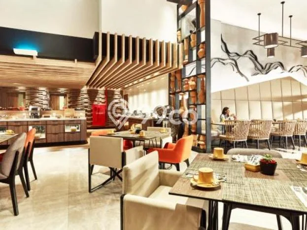 Hotel di Telukjambe Barat, Luas 9009m2m², Jalan Utama, Area Strategis Hotel di Telukjambe Barat, Luas 9009m2m², Jalan Utama, Area Strategis