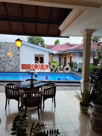 Hunian Elit LB 800m2 Siap Pakai Desain Elegan di Kemang, Jakarta Selatan Hunian Elit LB 800m2 Siap Pakai Desain Elegan di Kemang, Jakarta Selatan