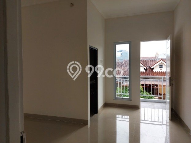 Rumah Luas Asri 3 KT Siap Huni di Serpong Regency Melati Mas Tangerang Selatan Rumah Luas Asri 3 KT Siap Huni di Serpong Regency Melati Mas Tangerang Selatan