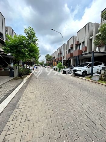 Jual Rumah Favorit Siap Huni LB 60m2 di BSD, Tangerang Selatan Jual Rumah Favorit Siap Huni LB 60m2 di BSD, Tangerang Selatan