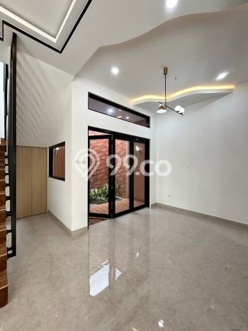 Rumah Elit Modern Tanpa Renovasi di BSD Kencana Loka Tangerang Rumah Elit Modern Tanpa Renovasi di BSD Kencana Loka Tangerang