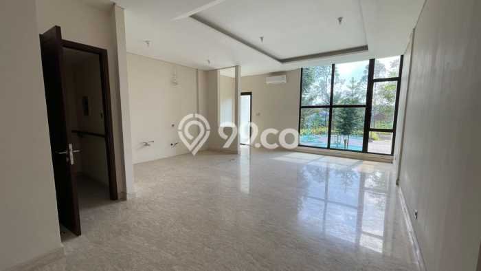 Rumah Elit Modern Tanpa Renovasi di Pondok Indah Jakarta Selatan Rumah Elit Modern Tanpa Renovasi di Pondok Indah Jakarta Selatan