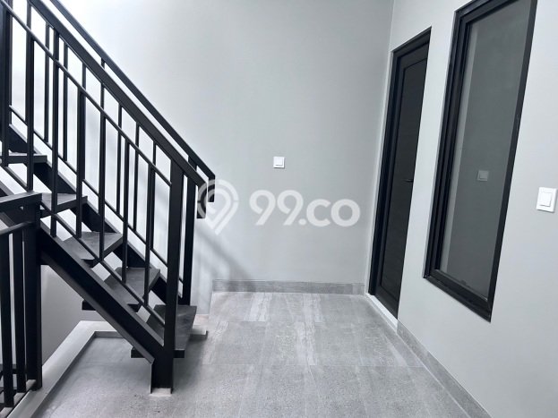 For Sale! Premium House LT 158m2 Desain Elegan di BSD Griya Loka For Sale! Premium House LT 158m2 Desain Elegan di BSD Griya Loka