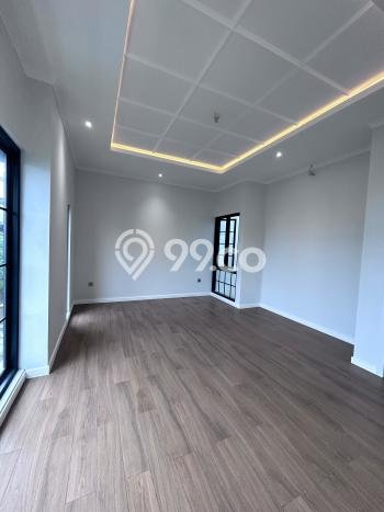 Rumah Mewah Akses Mudah di Tangerang Semi Furnished Rumah Mewah Akses Mudah di Tangerang Semi Furnished