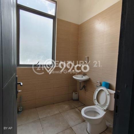 Untuk Dijual! Komersial di Gading Serpong Tangerang LT 1470m2 / LB 442m2 Kawasan Strategis Untuk Dijual! Komersial di Gading Serpong Tangerang LT 1470m2 / LB 442m2 Kawasan Strategis