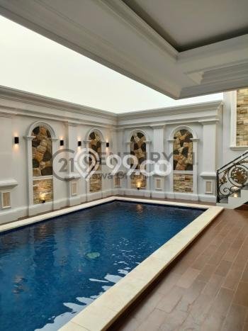 Rumah Eksklusif Siap Huni LT 247m2 di Mampang Prapatan, Jakarta Selatan Rumah Eksklusif Siap Huni LT 247m2 di Mampang Prapatan, Jakarta Selatan
