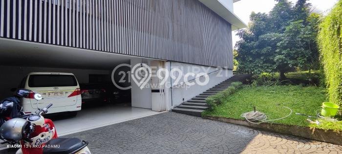 For Sale! Luxury House LT 863m2 Desain Modern di Radio Dalam For Sale! Luxury House LT 863m2 Desain Modern di Radio Dalam