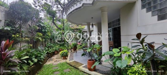 Dijual Rumah Mewah Elegan Dengan View Cantik di Cinere, Jakarta Selatan Dijual Rumah Mewah Elegan Dengan View Cantik di Cinere, Jakarta Selatan
