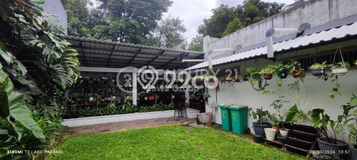 Dijual Rumah Mewah Elegan Dengan View Cantik di Cinere, Jakarta Selatan Dijual Rumah Mewah Elegan Dengan View Cantik di Cinere, Jakarta Selatan