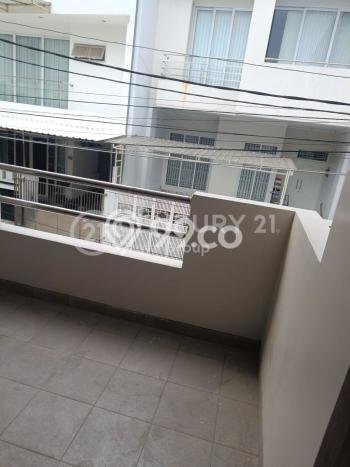 Dijual Hunian Rumah Terawat 3 KT di Green Ville, Jakarta Barat Dijual Hunian Rumah Terawat 3 KT di Green Ville, Jakarta Barat