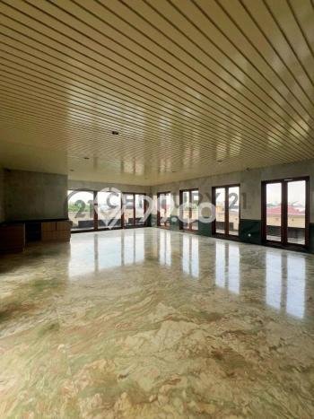 For Sale! Premium House LT 374m2 Desain Elegan di Villa Meruya For Sale! Premium House LT 374m2 Desain Elegan di Villa Meruya