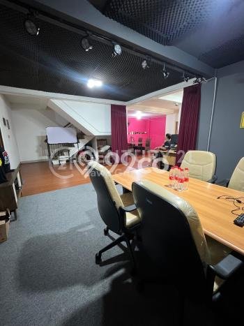 Komersial Bagus Dijual LB 700m2 Lokasi Strategis Jakarta Timur Area Cocok untuk Bisnis Komersial Bagus Dijual LB 700m2 Lokasi Strategis Jakarta Timur Area Cocok untuk Bisnis