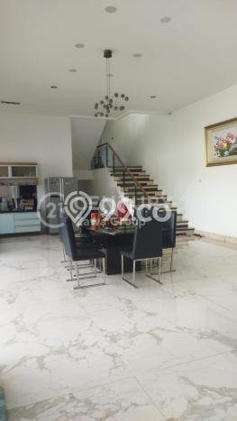 Rumah Luxury Modern Siap Huni di BSD Tangerang Rumah Luxury Modern Siap Huni di BSD Tangerang