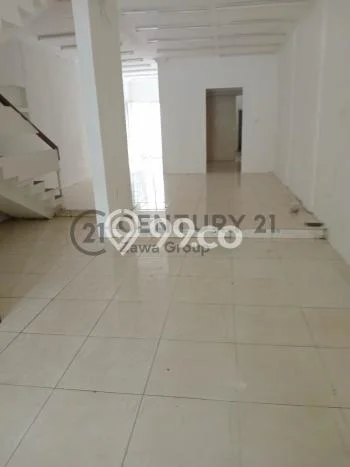 Disewakan Ruko di Kawasan Ramai Kemang Luas 400m2 Disewakan Ruko di Kawasan Ramai Kemang Luas 400m2
