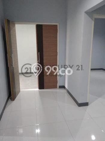 Lokasi strategis! Rumah siap pakai disewakan di Kebayoran Baru LB 200m2 Lokasi strategis! Rumah siap pakai disewakan di Kebayoran Baru LB 200m2
