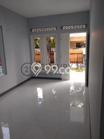 Lokasi strategis! Rumah siap pakai disewakan di Kebayoran Baru LB 200m2 Lokasi strategis! Rumah siap pakai disewakan di Kebayoran Baru LB 200m2