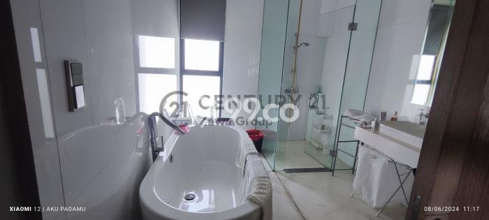 For Sale! Luxury House LT 863m2 Desain Modern di Radio Dalam For Sale! Luxury House LT 863m2 Desain Modern di Radio Dalam