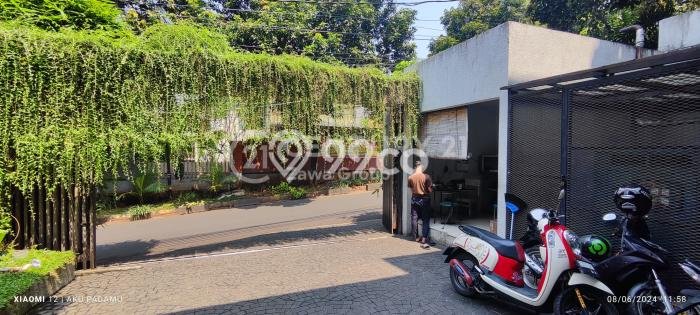 For Sale! Luxury House LT 863m2 Desain Modern di Radio Dalam For Sale! Luxury House LT 863m2 Desain Modern di Radio Dalam