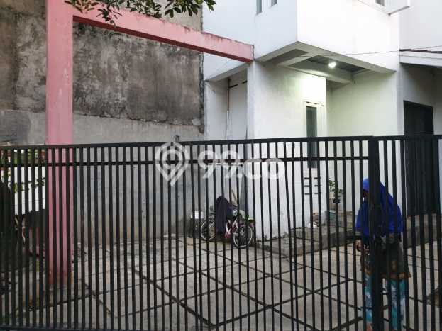 Dijual Rumah Mewah Exclusive di Cilandak, Jakarta Selatan Dijual Rumah Mewah Exclusive di Cilandak, Jakarta Selatan