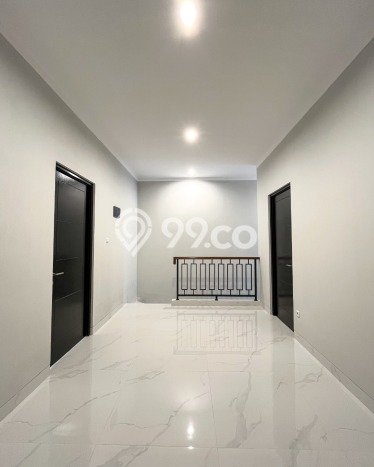 Ready to Use! Premium House LT 120m2 Desain Modern di Graha Raya Ready to Use! Premium House LT 120m2 Desain Modern di Graha Raya