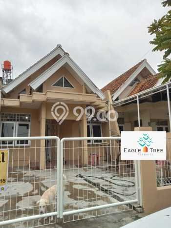 Rumah Luas Asri 3 KT Siap Pakai di Graha Raya Tangerang Selatan Rumah Luas Asri 3 KT Siap Pakai di Graha Raya Tangerang Selatan
