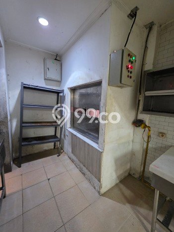 Unit Komersial Disewakan di Jakarta Utara Area Strategis Harga Kompetitif Unit Komersial Disewakan di Jakarta Utara Area Strategis Harga Kompetitif