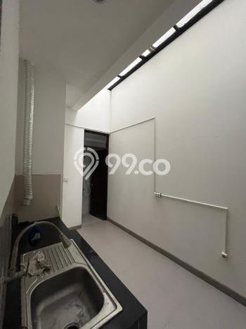 Rumah Kontrakan Jakarta Utara LT 120m2 LB 154m2 Kawasan Pantai Indah Kapuk 2 Rumah Kontrakan Jakarta Utara LT 120m2 LB 154m2 Kawasan Pantai Indah Kapuk 2
