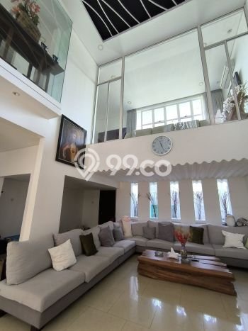 Jual Rumah Mewah Elegan Dengan View Eksklusif di Pantai Mutiara, Jakarta Utara Jual Rumah Mewah Elegan Dengan View Eksklusif di Pantai Mutiara, Jakarta Utara
