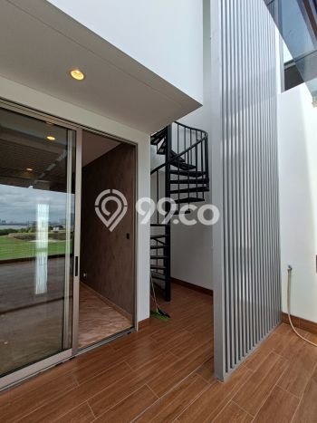 Rumah Elit Modern Siap Huni di Pantai Indah Kapuk Jakarta Utara Rumah Elit Modern Siap Huni di Pantai Indah Kapuk Jakarta Utara