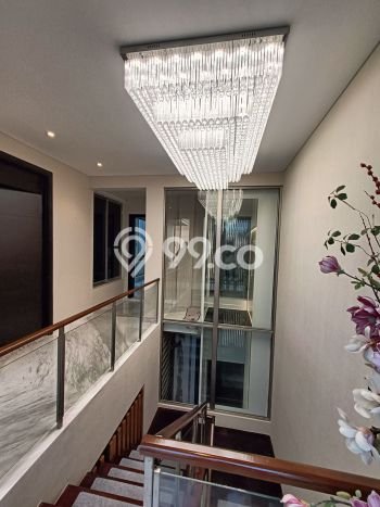 Rumah Luxury Modern Tanpa Renovasi di Golf Island Jakarta Utara Rumah Luxury Modern Tanpa Renovasi di Golf Island Jakarta Utara