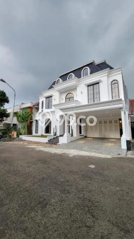 Ready to Use! Luxury House LT 225m2 Desain Modern di Bintaro Ready to Use! Luxury House LT 225m2 Desain Modern di Bintaro