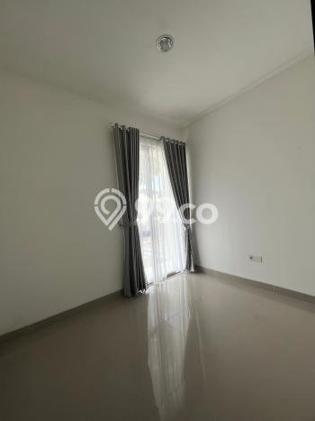 Disewakan! Rumah 2 Kamar Tidur &
2 Kamar Mandi di Pantai Indah Kapuk 2, Jakarta Utara Disewakan! Rumah 2 Kamar Tidur &
2 Kamar Mandi di Pantai Indah Kapuk 2, Jakarta Utara