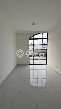 Rumah sewa siap pakai 3 KT di Pantai Indah Kapuk 2, Jakarta Utara Rumah sewa siap pakai 3 KT di Pantai Indah Kapuk 2, Jakarta Utara