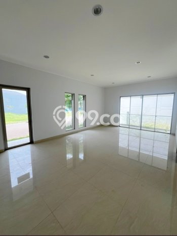 For Sale! Luxury House LT 338m2 Desain Modern di Pantai Indah Kapuk For Sale! Luxury House LT 338m2 Desain Modern di Pantai Indah Kapuk