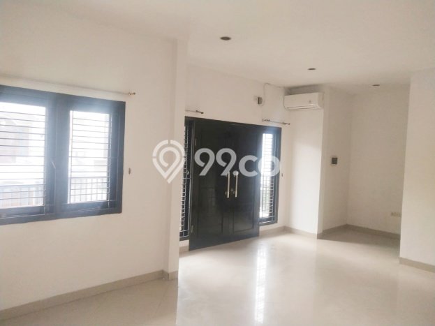 Rumah Mewah Siap Huni LT 162m2 di Kelapa Gading, Jakarta Utara Rumah Mewah Siap Huni LT 162m2 di Kelapa Gading, Jakarta Utara